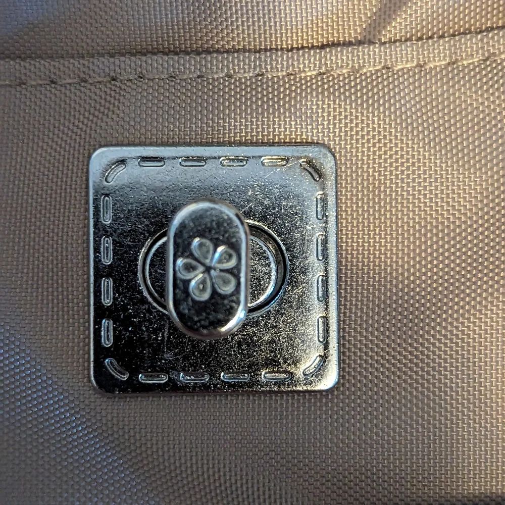 Baggallini Mosey crossbody hobo bag, tan with peach lining - Picture 9 of 13